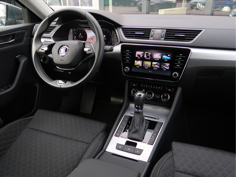Skoda Superb Combi 1.5 TSI 150pk DSG Business Edition | trekhaa — photo 4
