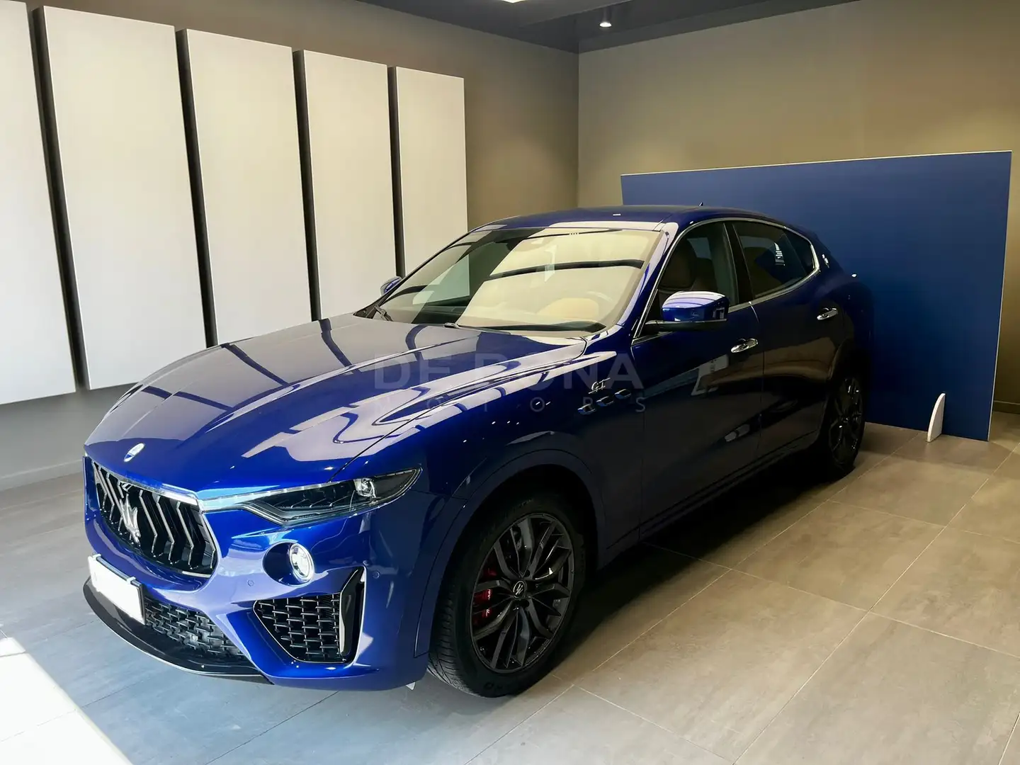 Maserati Levante 2.0 mhev gt 330cv auto Blu/Azzurro - 1