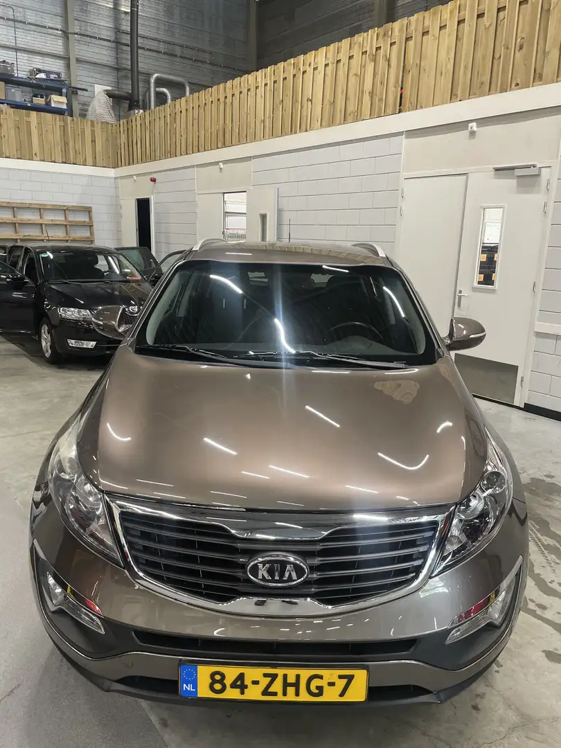 Kia Sportage 1.6 GDI Plus Pack Brun - 2