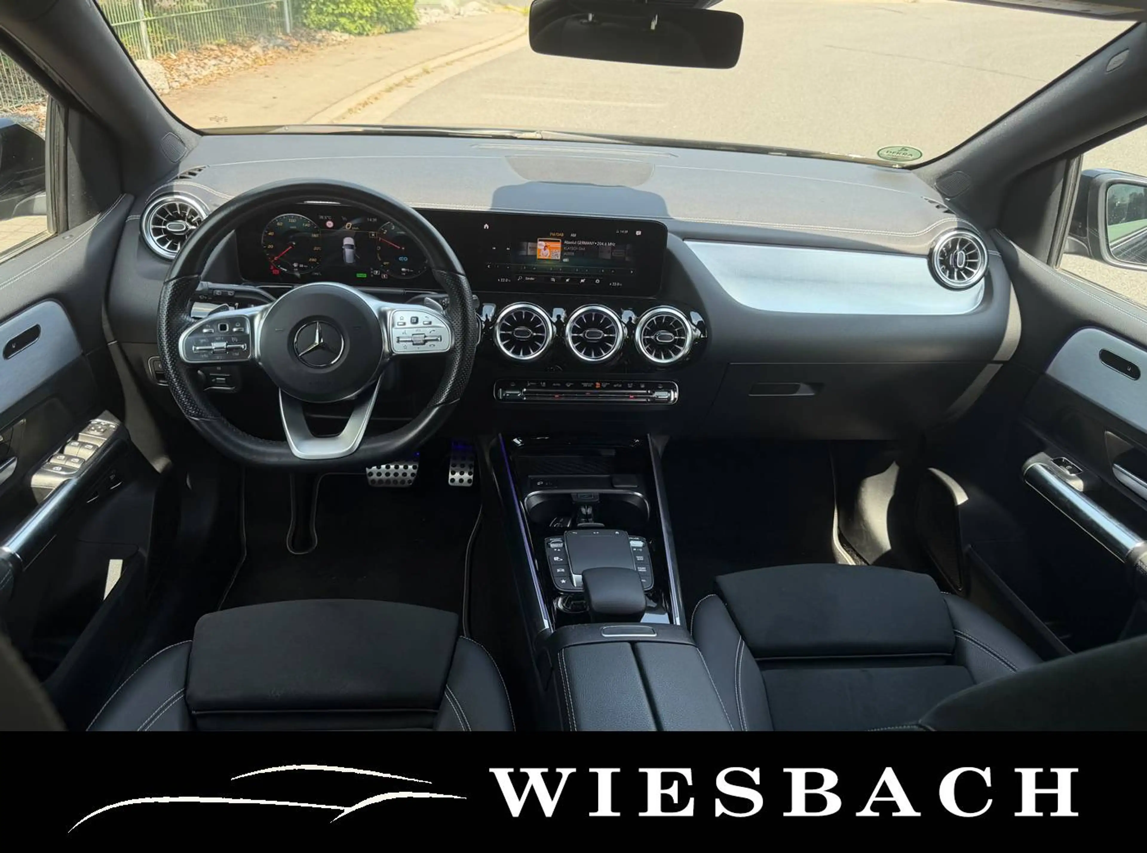 Mercedes-Benz B 250 B250e Aut. AMG Line Edition AHK Burmester Night — photo 10