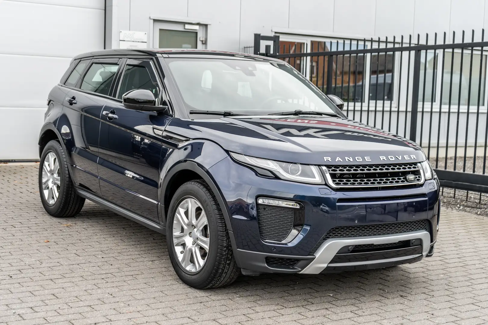 Land Rover Range Rover Evoque Si4 - AWD - Automaat - Trekhaak - Panoramadak Blau - 1