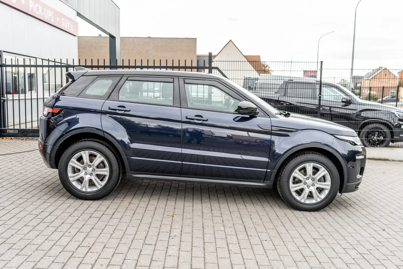 Land Rover Range Rover Evoque Si4 - AWD - Automaat - Trekhaak - Panoramadak Blau - 2