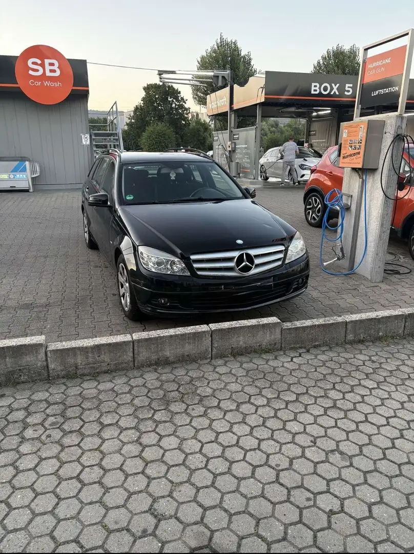 Mercedes-Benz C 180 T CGI BlueEFFICIENCY - 2
