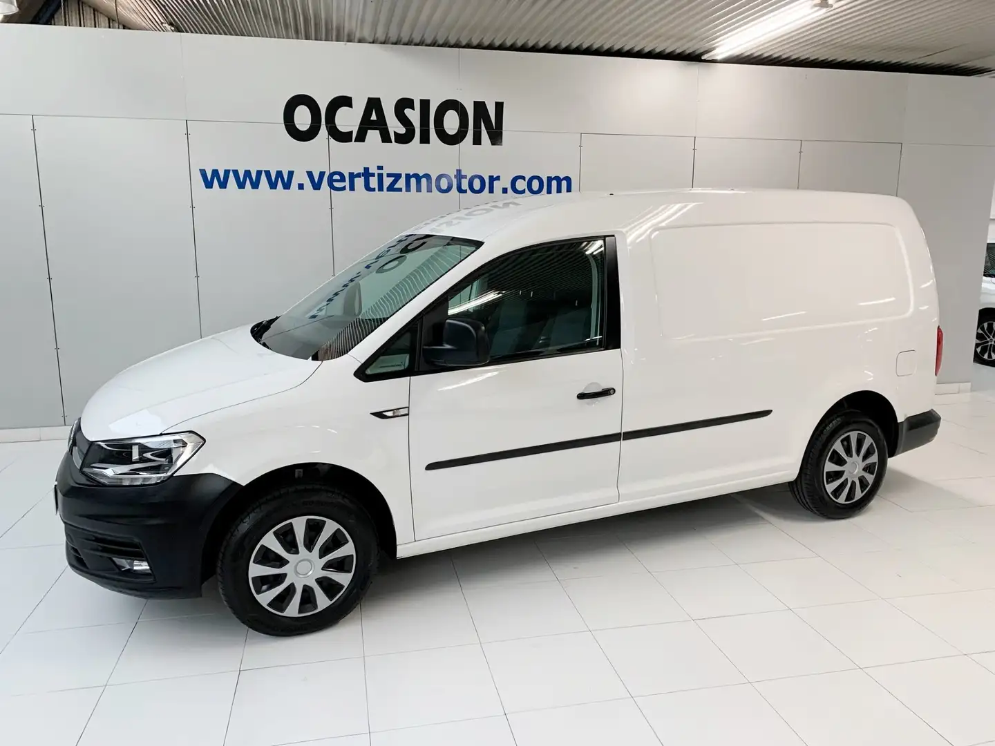 Volkswagen Caddy Furgón Maxi 2.0TDI Business 75kW Blanco - 1