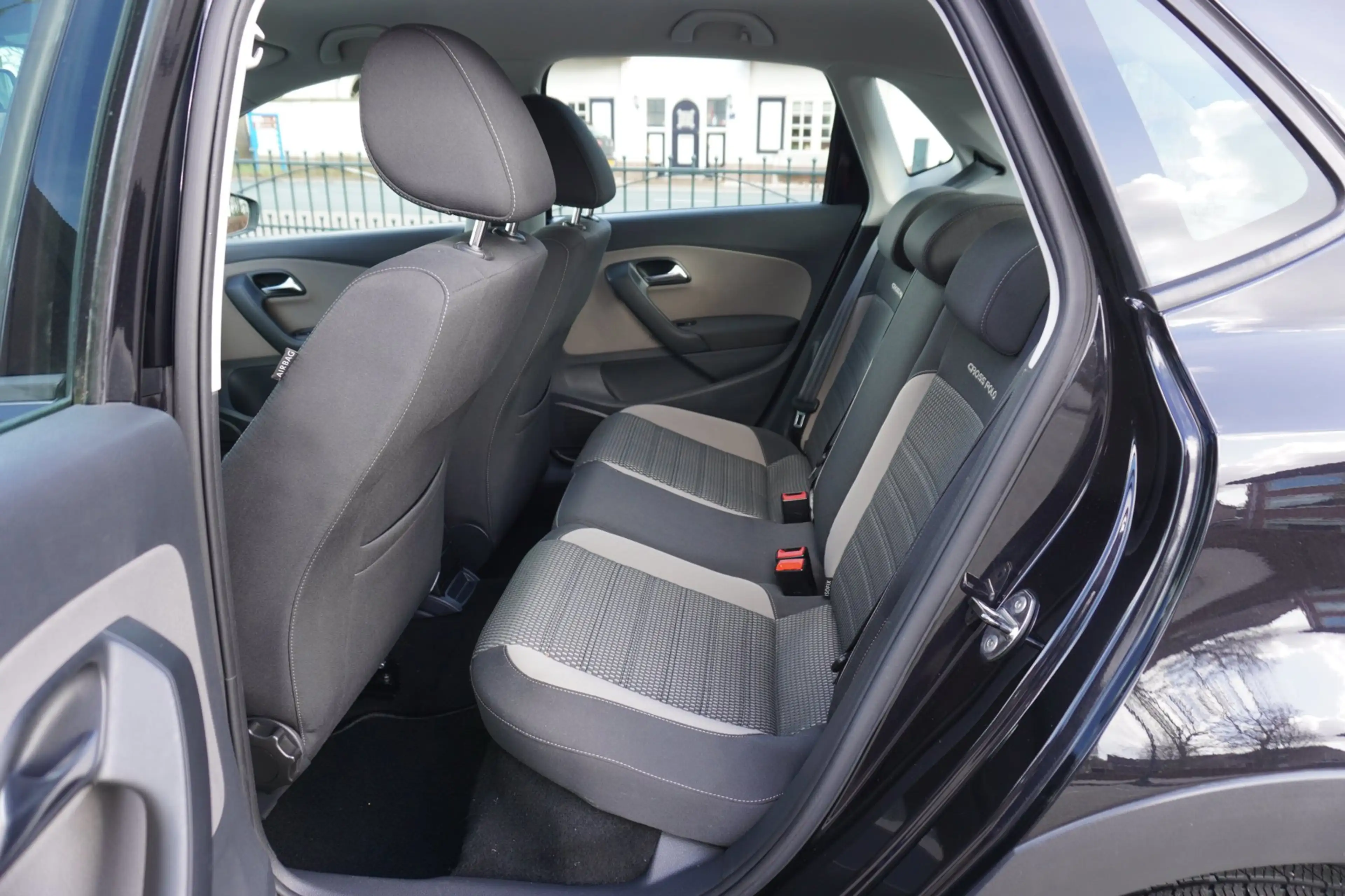Volkswagen Polo Cross 1.2 TSI Clima Cruise — photo 12