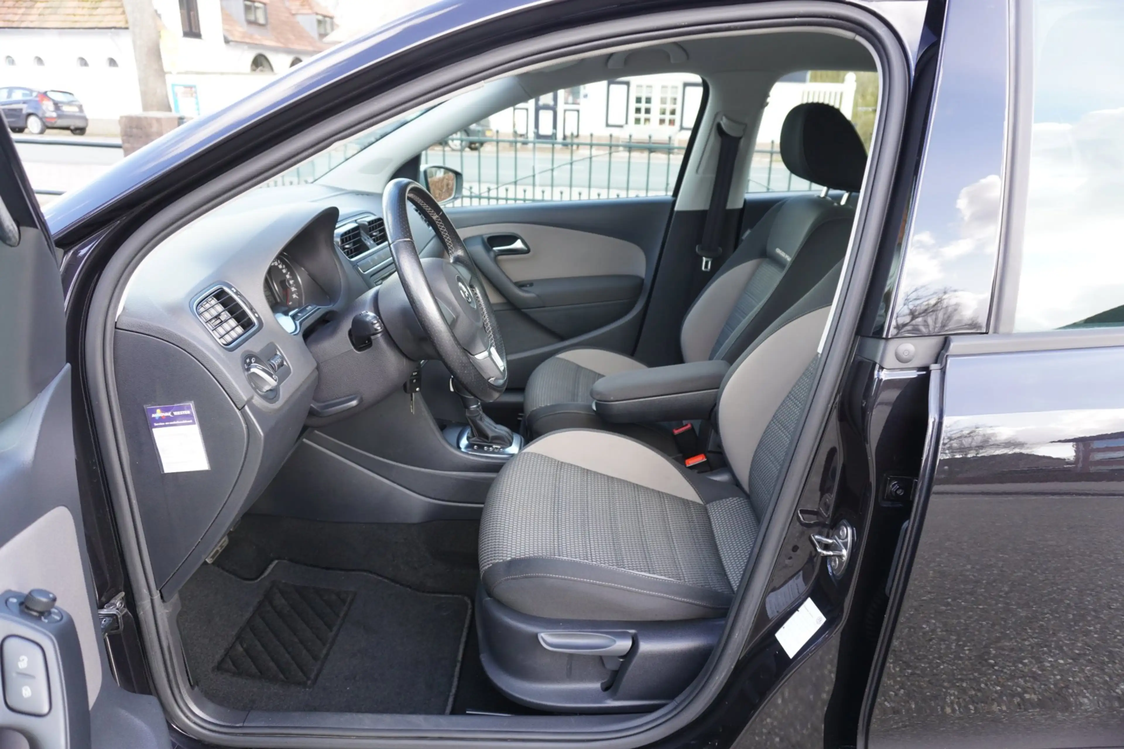 Volkswagen Polo Cross 1.2 TSI Clima Cruise — photo 7