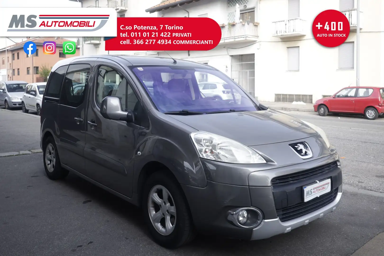 Peugeot Partner Partner Tepee 1.6 110CV Outdoor Grijs - 1
