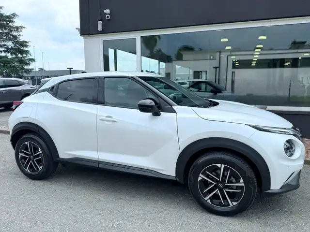 Nissan Juke view 5