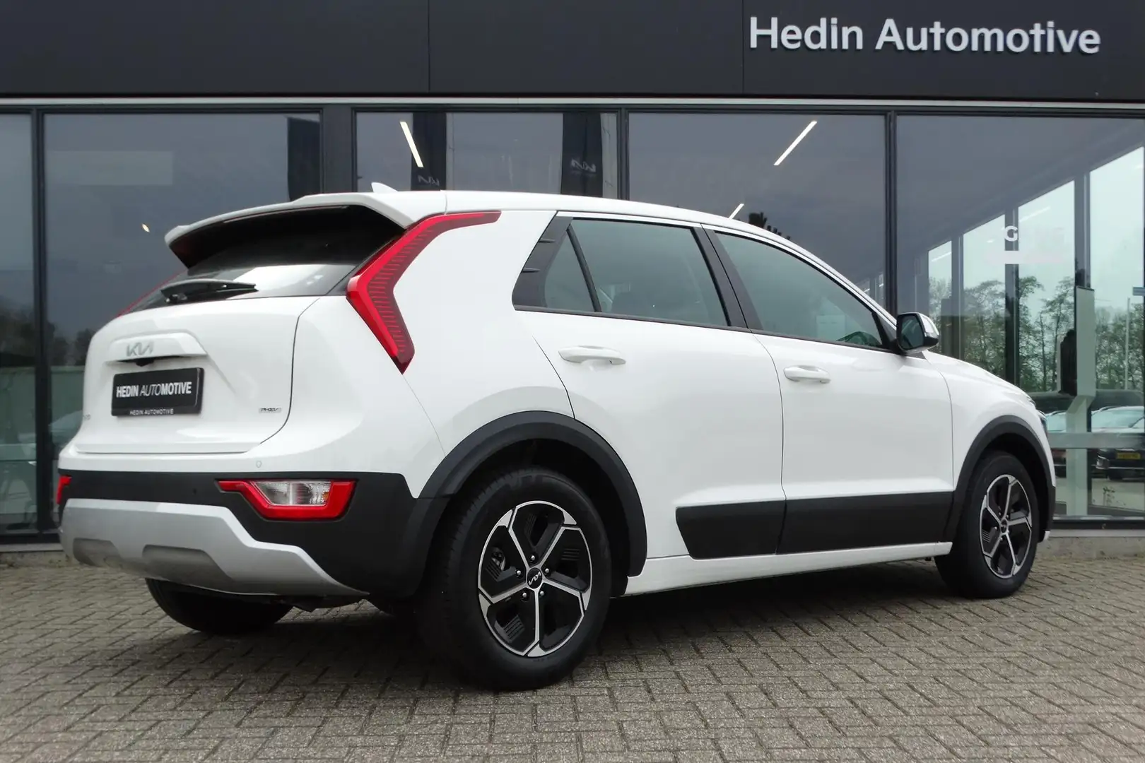 Kia Niro 1.6 GDi PHEV Plug-In Hybrid ComfortLine Aut. | Nav Bianco - 2