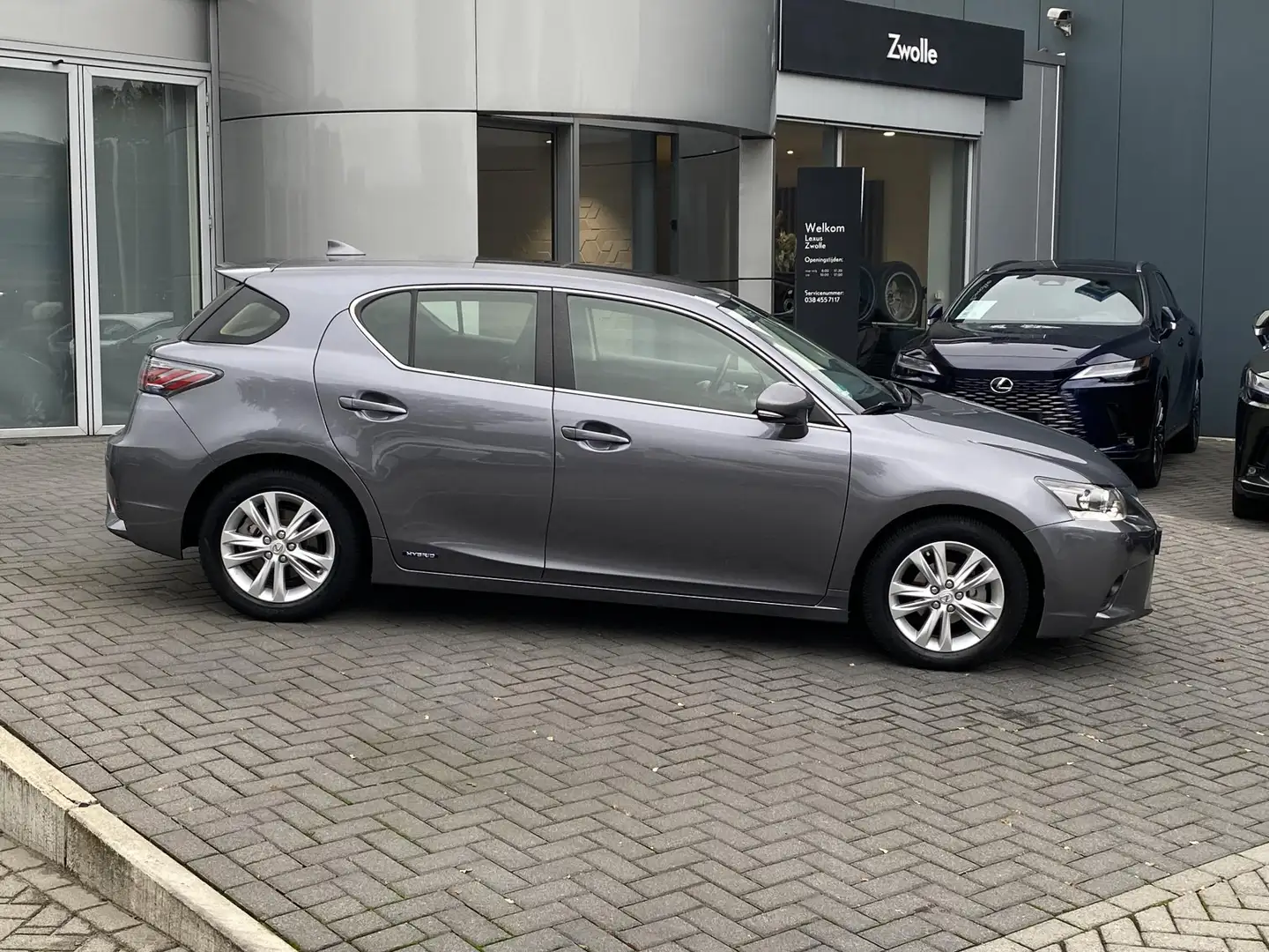 Lexus CT 200h Business Line NAVI PARK-SENSOR 16 LM-VELGEN Gris - 2