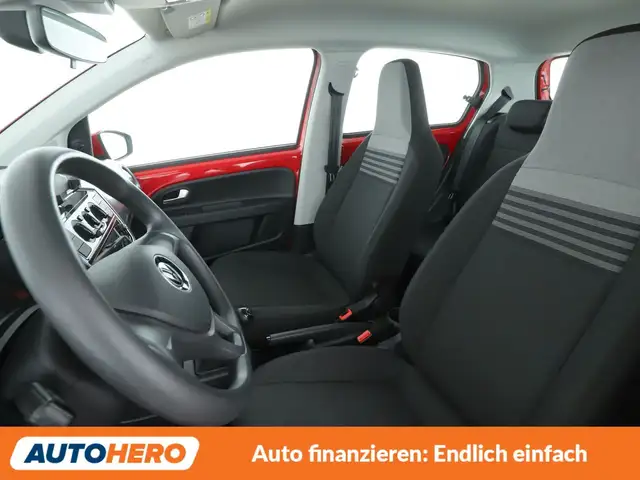 Volkswagen up! view 10
