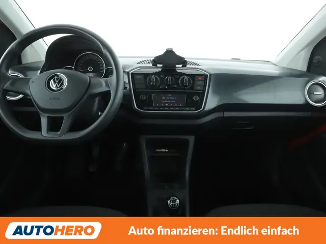 Volkswagen up! view 12