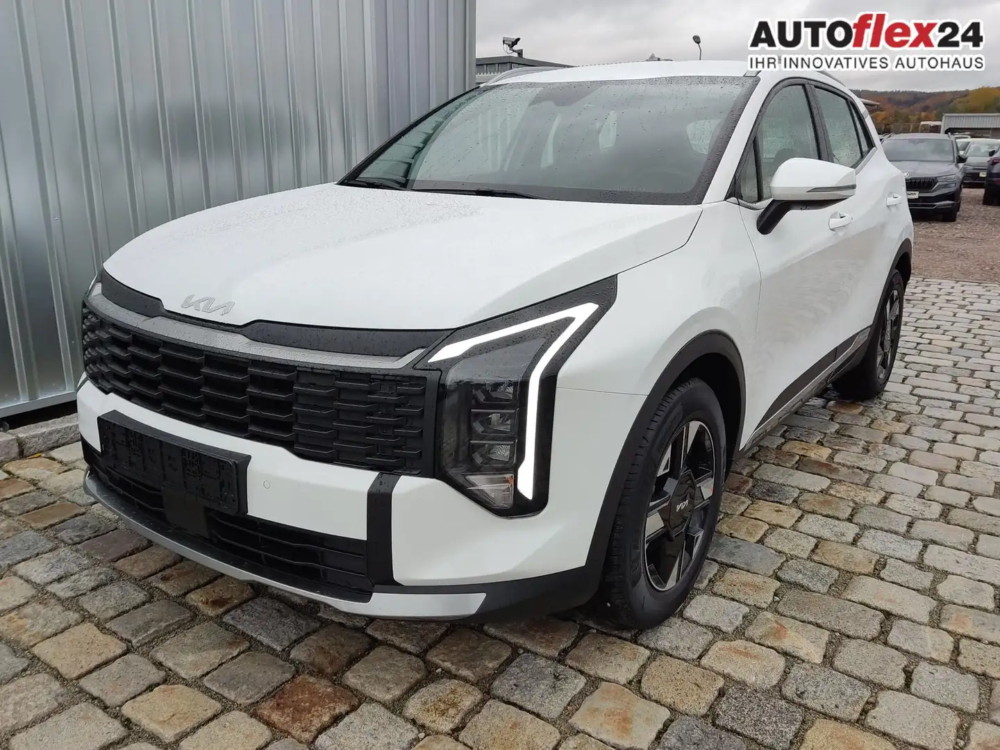 Kia Sportage Urban 1.6 T-GDI 150 PS 6 Gang-NEUES MODELL-Nav... Weiß - 1