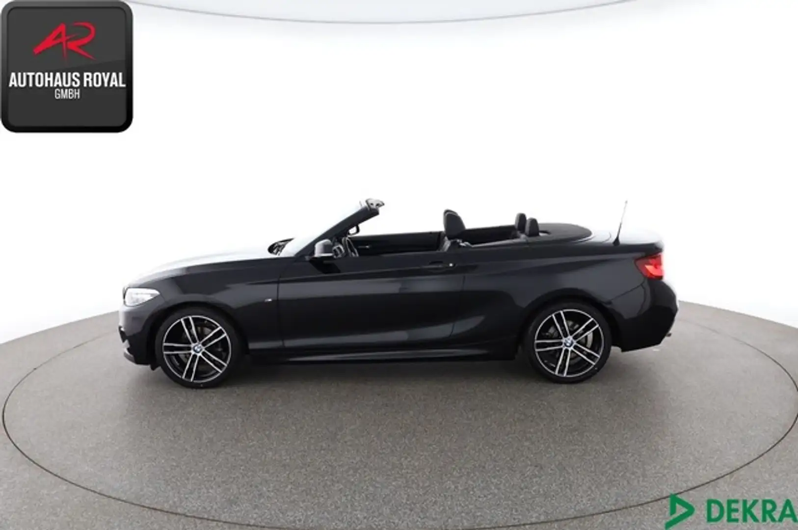 BMW 218 i M SPORT SHADOW,HARMAN+K,KEYLESS,1.HAND,SH Černá - 2