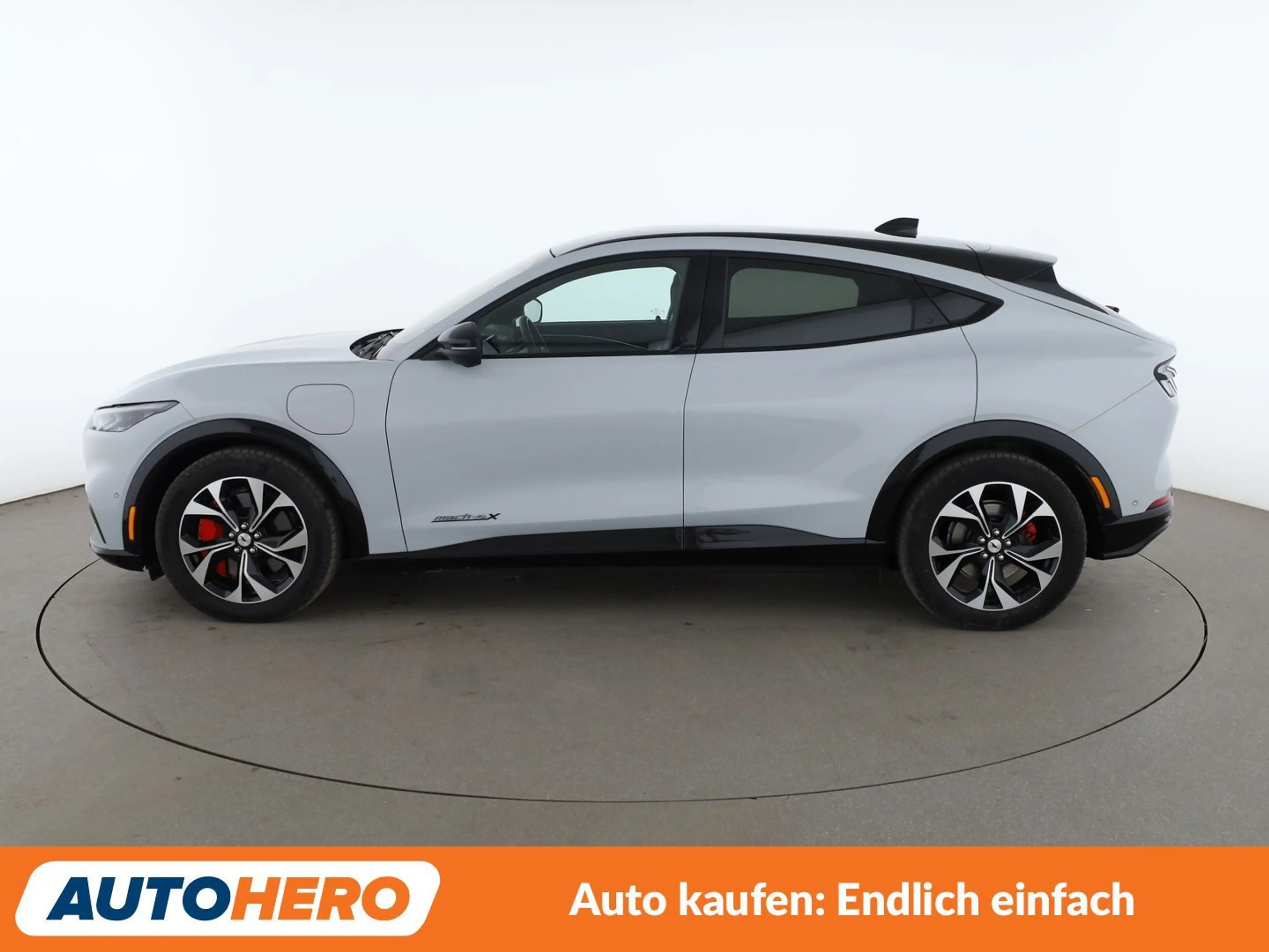 Ford Mustang Mach-E electric drive 258 kW AWD Aut.*NAVI*360* — photo 3