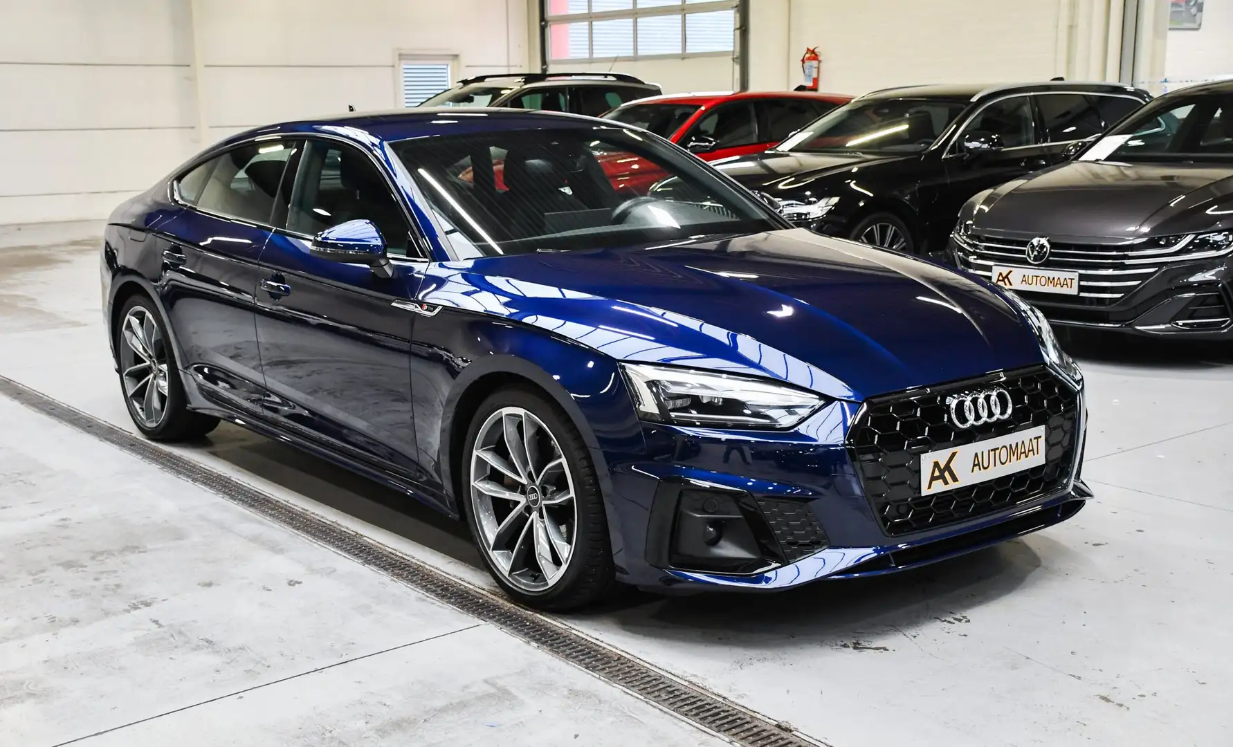 Audi A5 A5 Sportback 40 TFSI S tronic S-Line - NAVI / PDC Bleu - 2