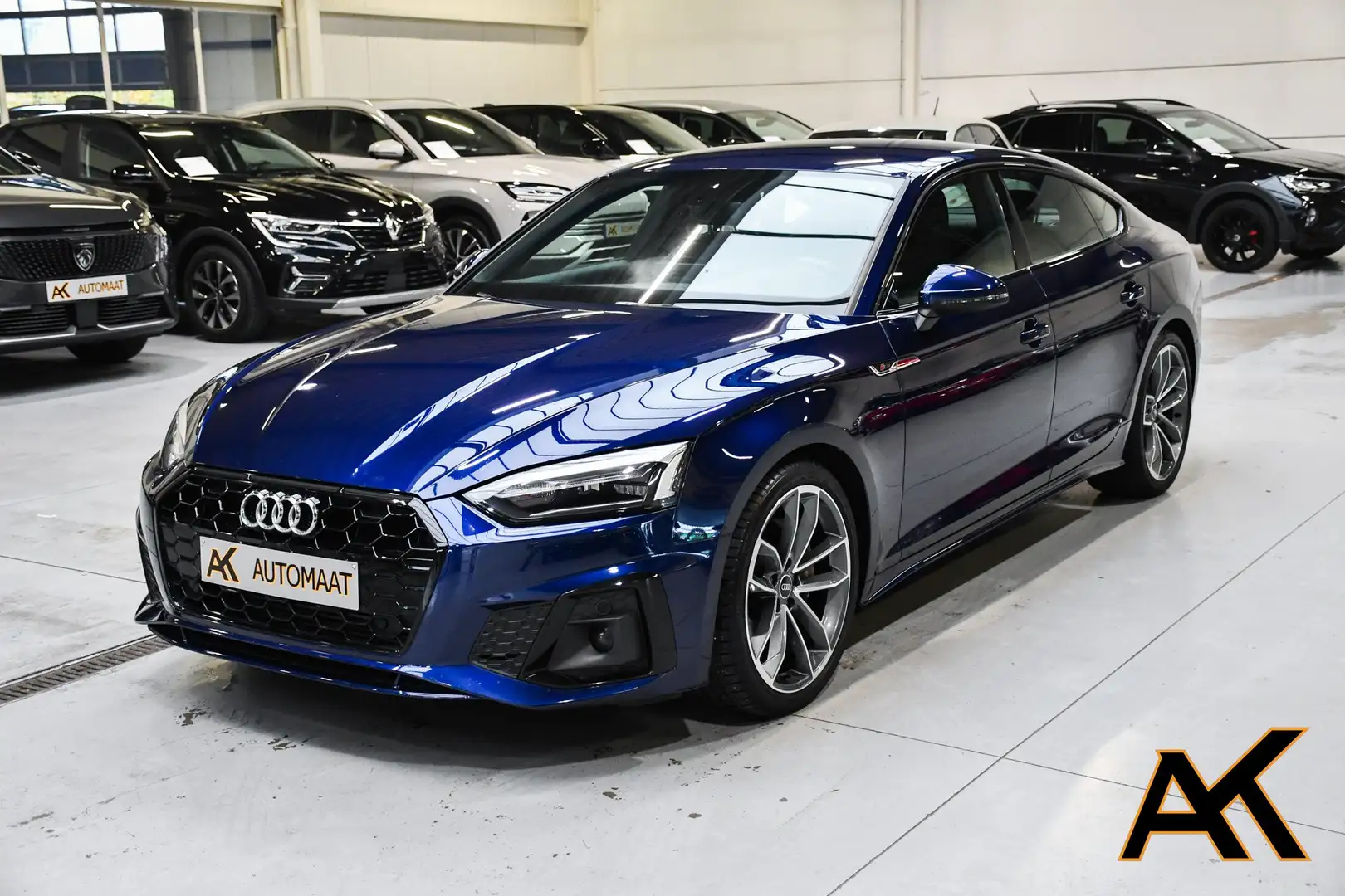Audi A5 A5 Sportback 40 TFSI S tronic S-Line - NAVI / PDC Bleu - 1