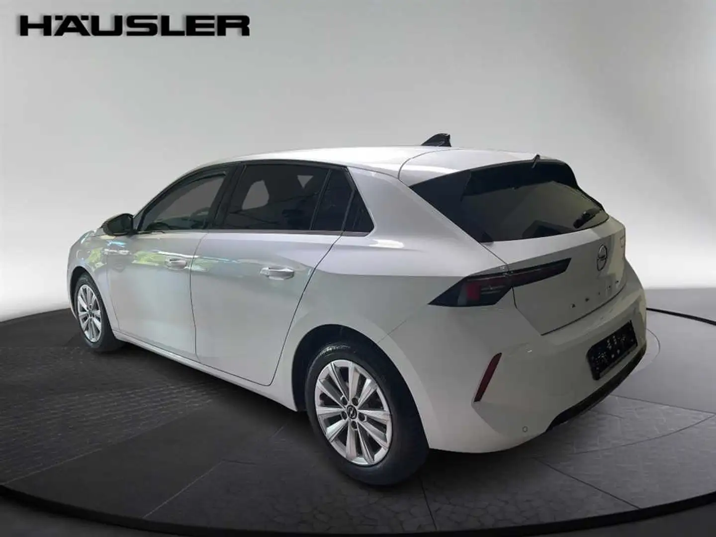 Opel Astra Elegance 1.2 Turbo Navi Sitzheizung KeyLess Wit - 2