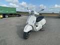 Vespa GTS 125 2023 Blanc - thumbnail 2