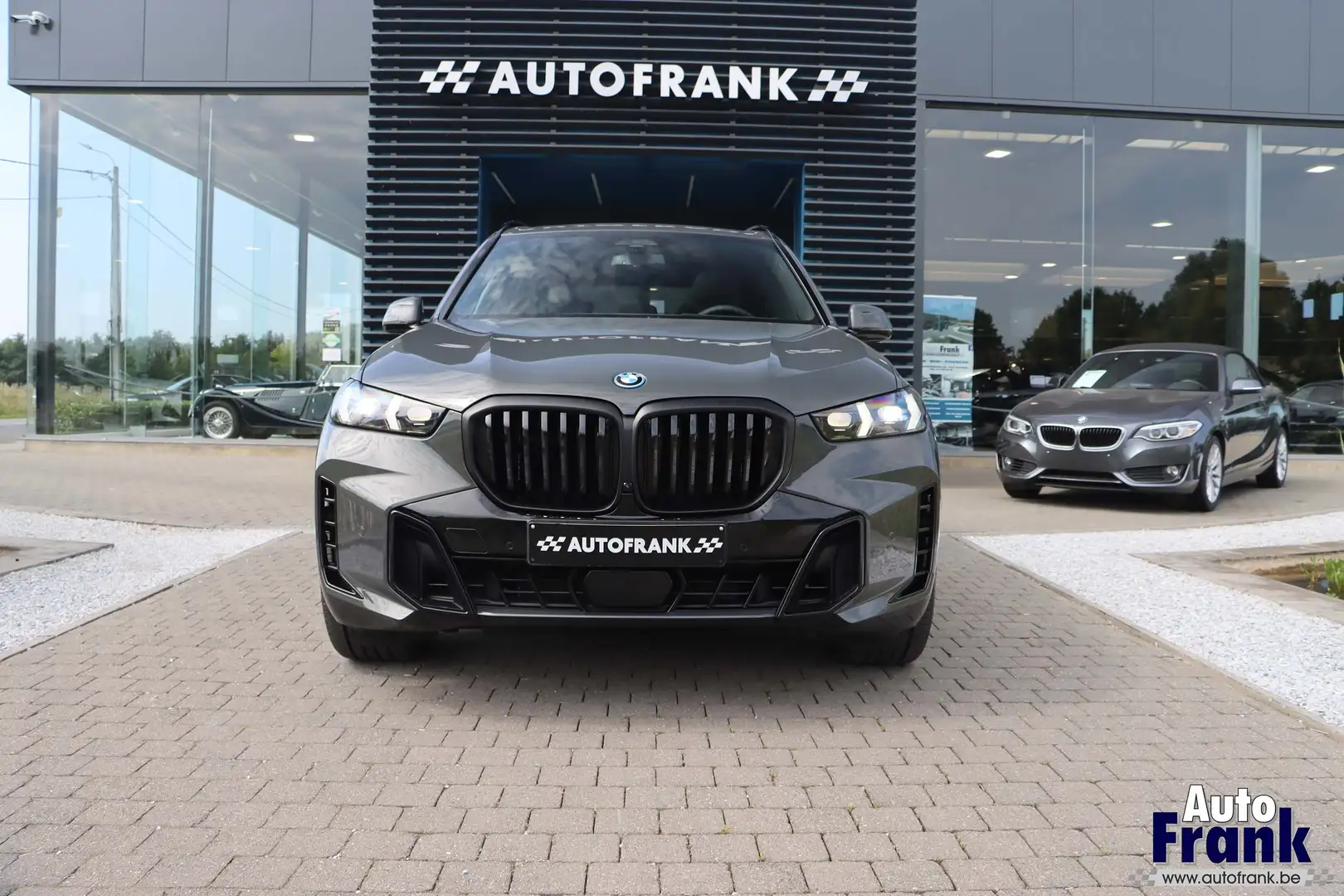 BMW X5 50E / M-SPORT / M-SEATS / TREKHK / DRIV+PARK PRO Gris - 2