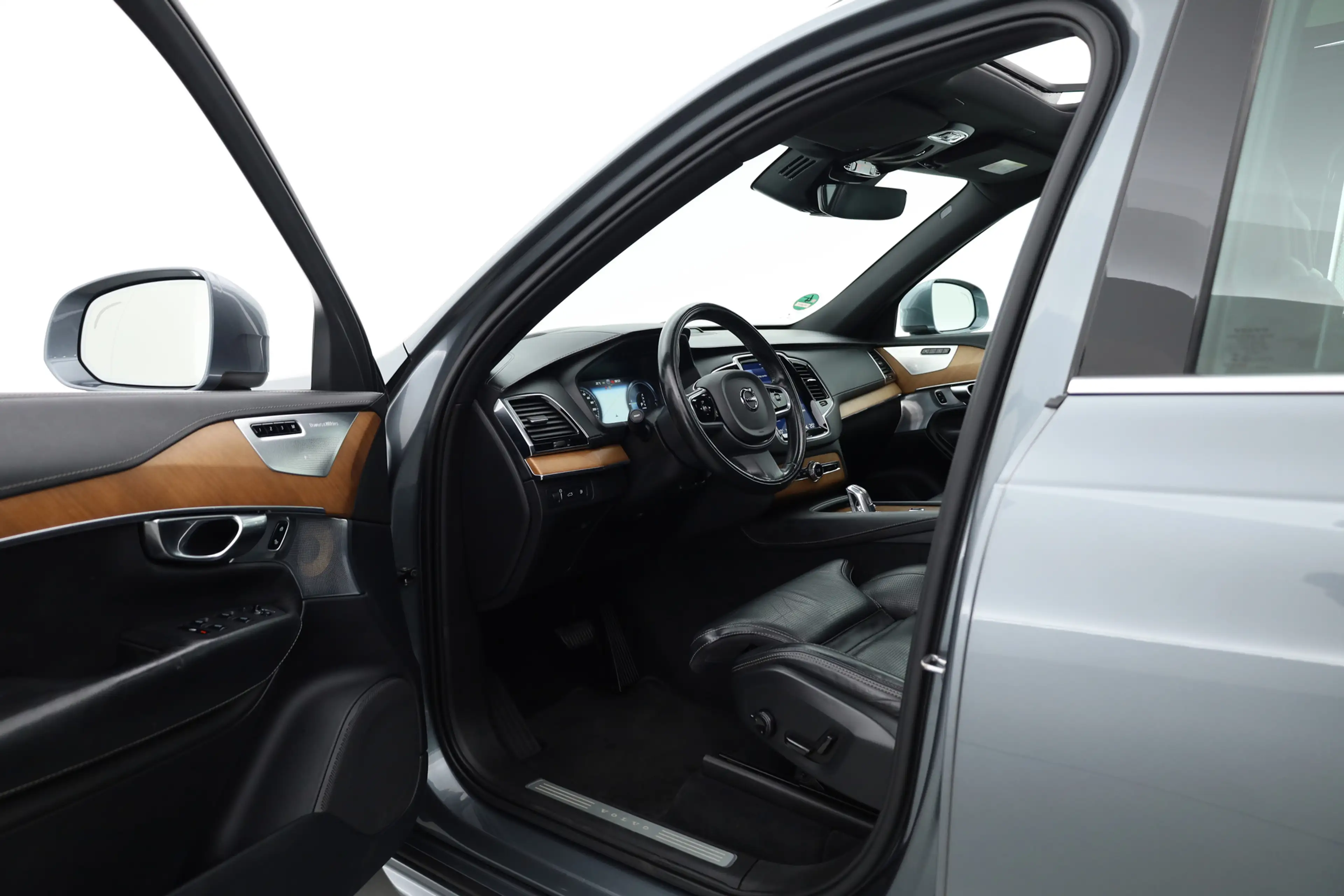 Volvo XC90 2.0 T8 Twin Engine AWD Inscription Full option | L — photo 5