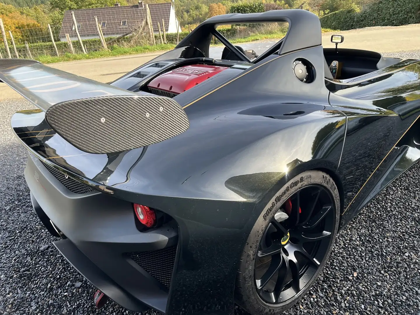 Lotus 3-Eleven 410 Final Edition Schwarz - 2