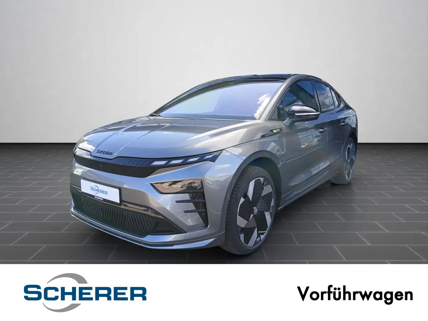 Skoda Enyaq Coupé RS 84kWh 4x4 AHK Ausstattungspaket M Grau - 1