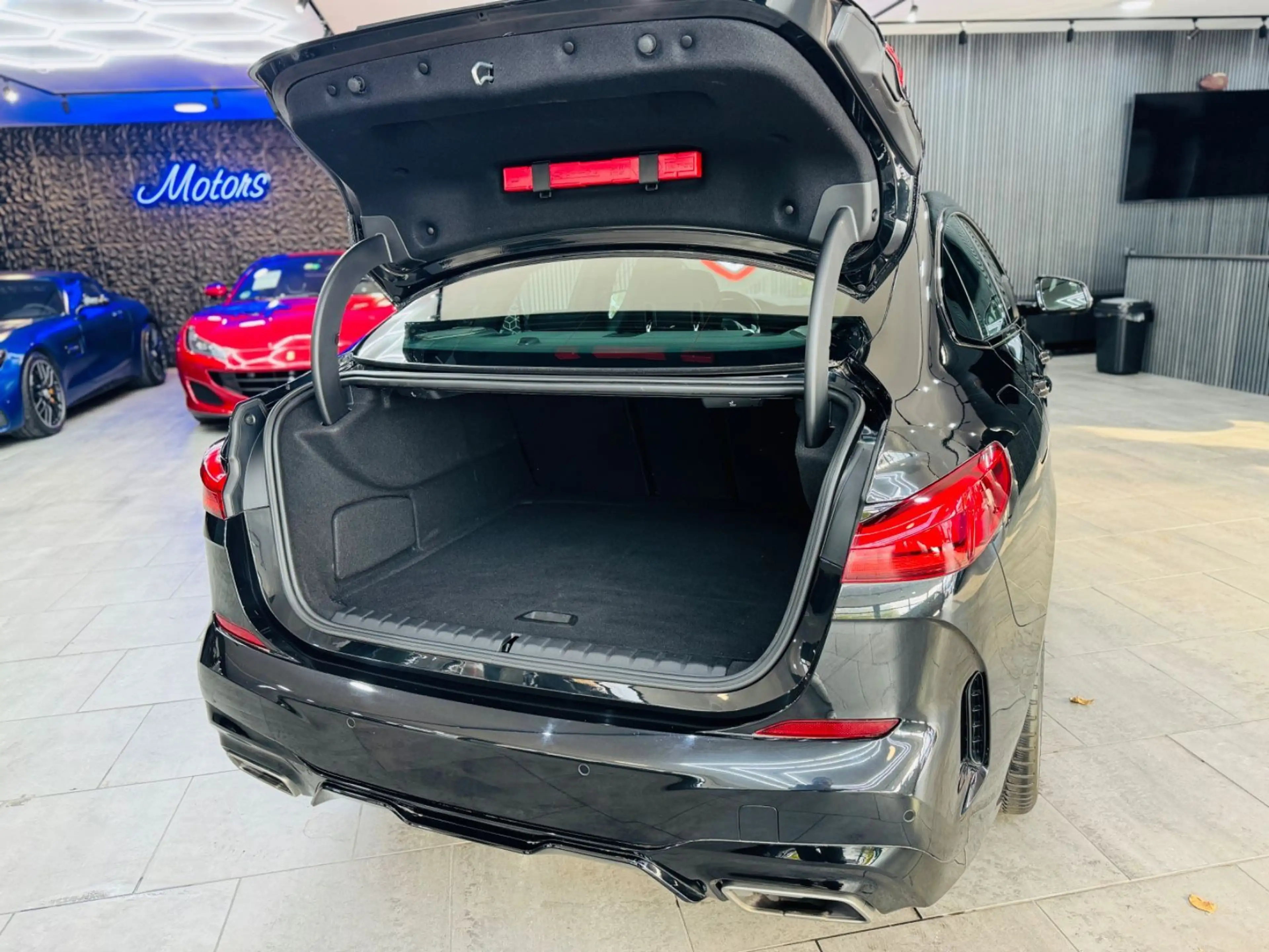BMW 235 — photo 7