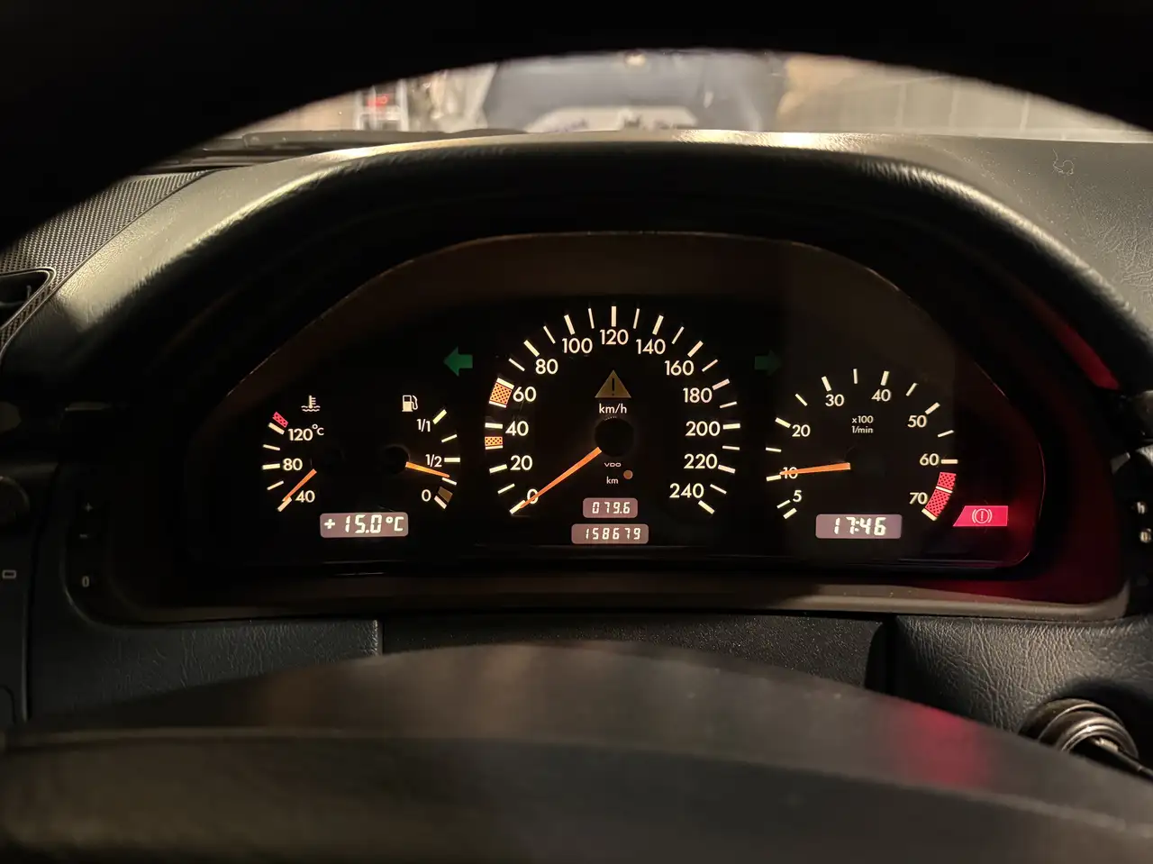 Mercedes-Benz E 200 Avantgarde, foto 7