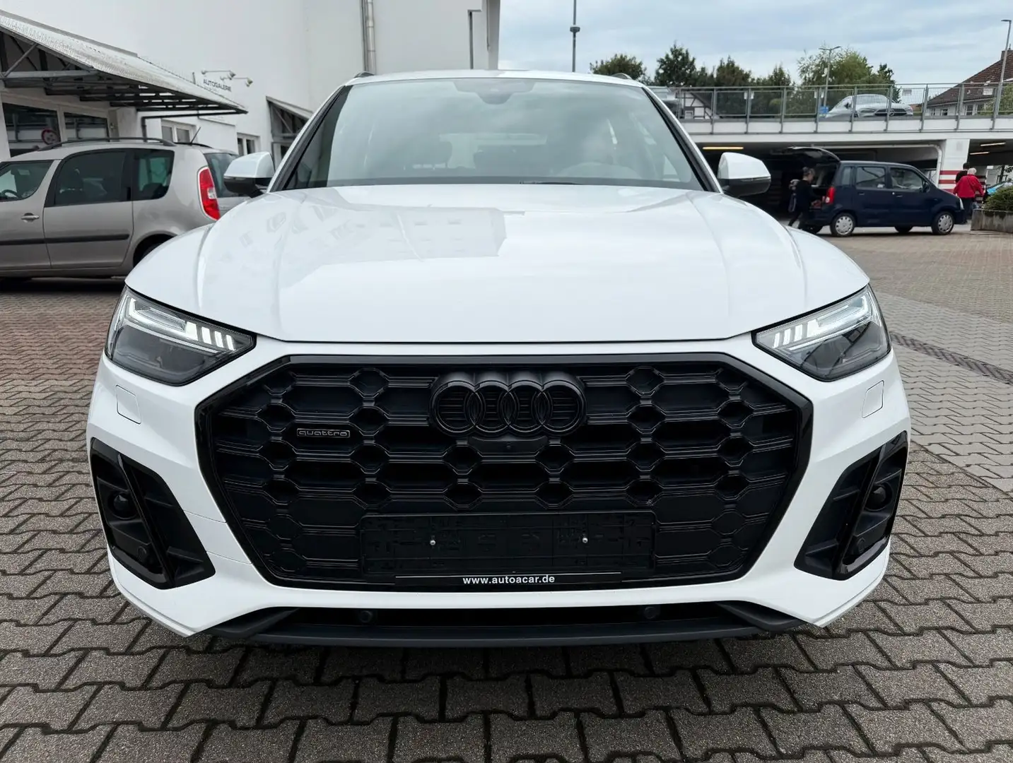 Audi Q5 40 TDI quattro S line OPTIK/20ZOLL/1HAND Blanc - 2