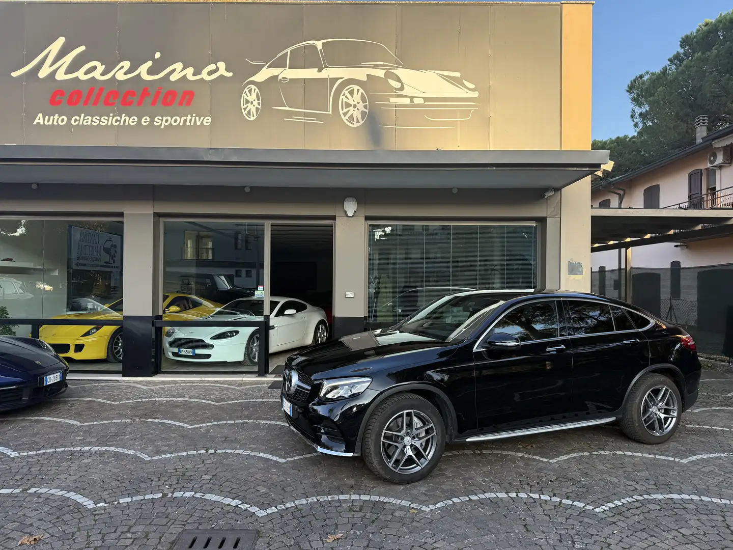 Mercedes-Benz GLC 250 GLC Coupe - C253 Coupe d Sport 4matic auto Zwart - 1