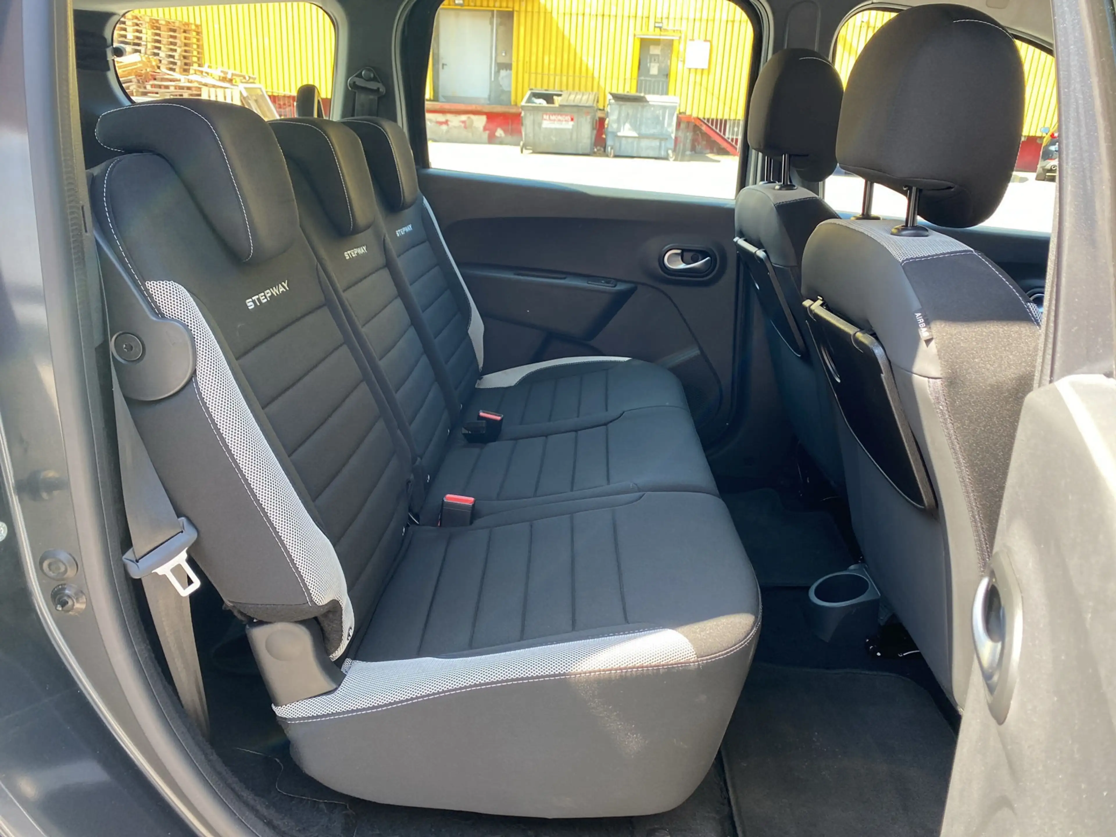 Dacia Lodgy Stepway Blue dCi 115 7 Sitzer PDC h+Kamera — photo 12