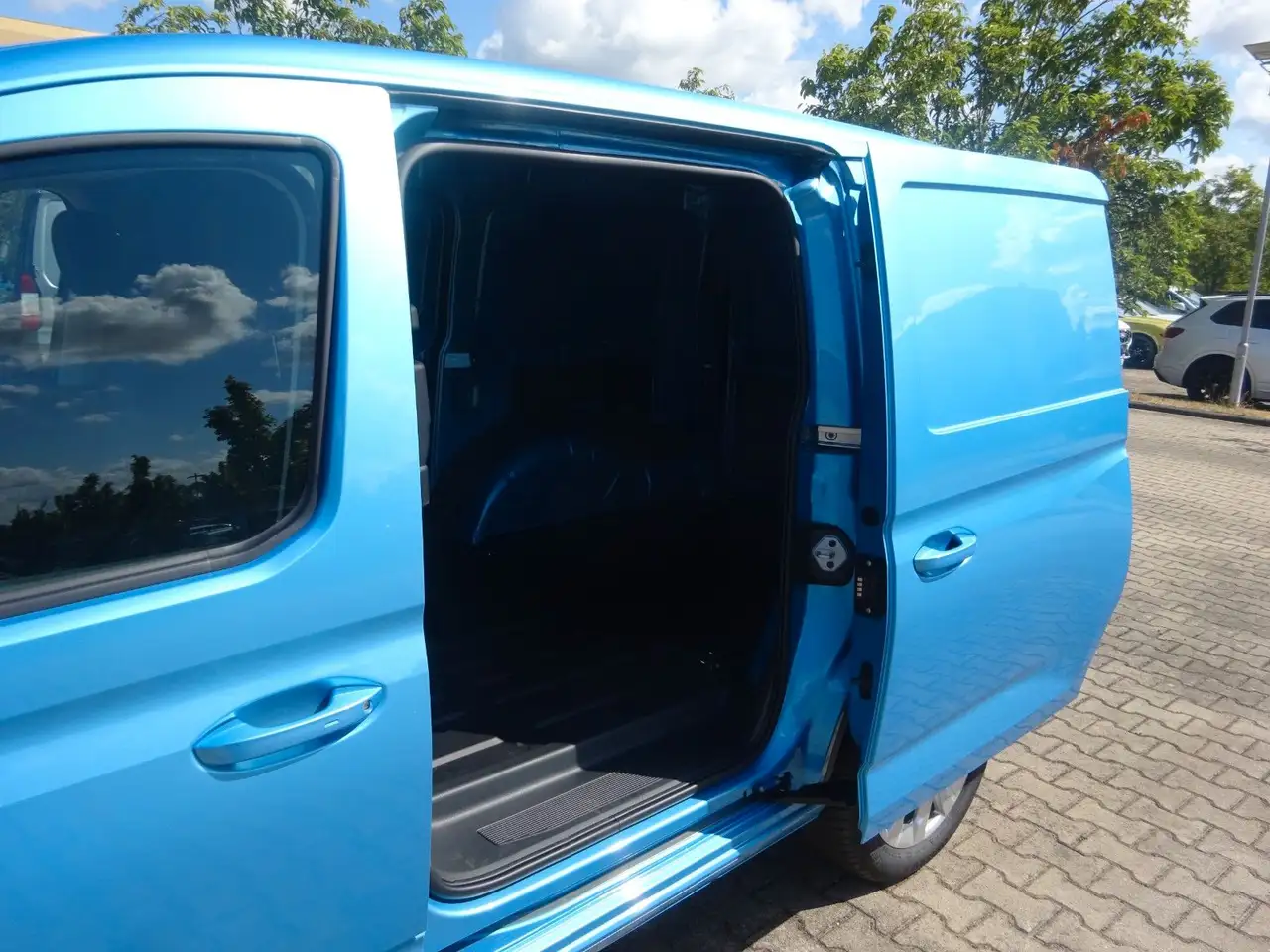 Ford Transit 2026 — фото 15