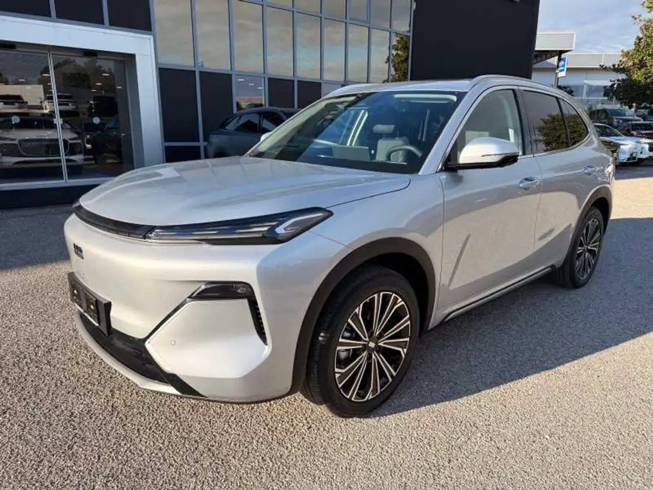 Geely Starray EM-i