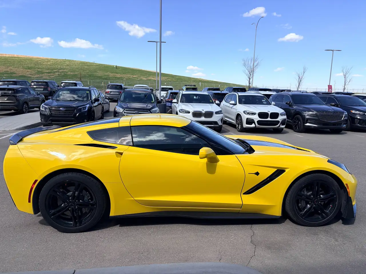 Chevrolet Corvette снимка Chevrolet Corvette