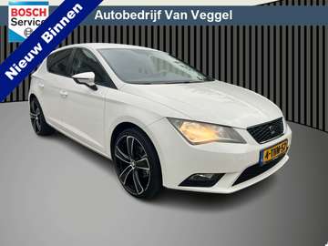1.2 TSI Style cruise, airco, lmv, multi stuur