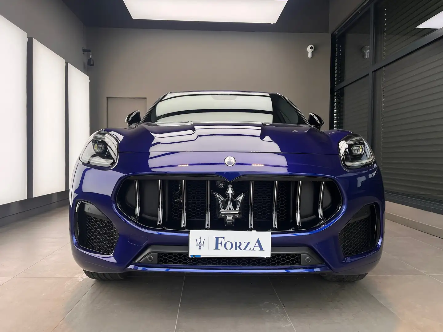 Maserati Grecale Grecale 2.0 mhev GT 300cv auto Pack Nerissimo Blu/Azzurro - 2