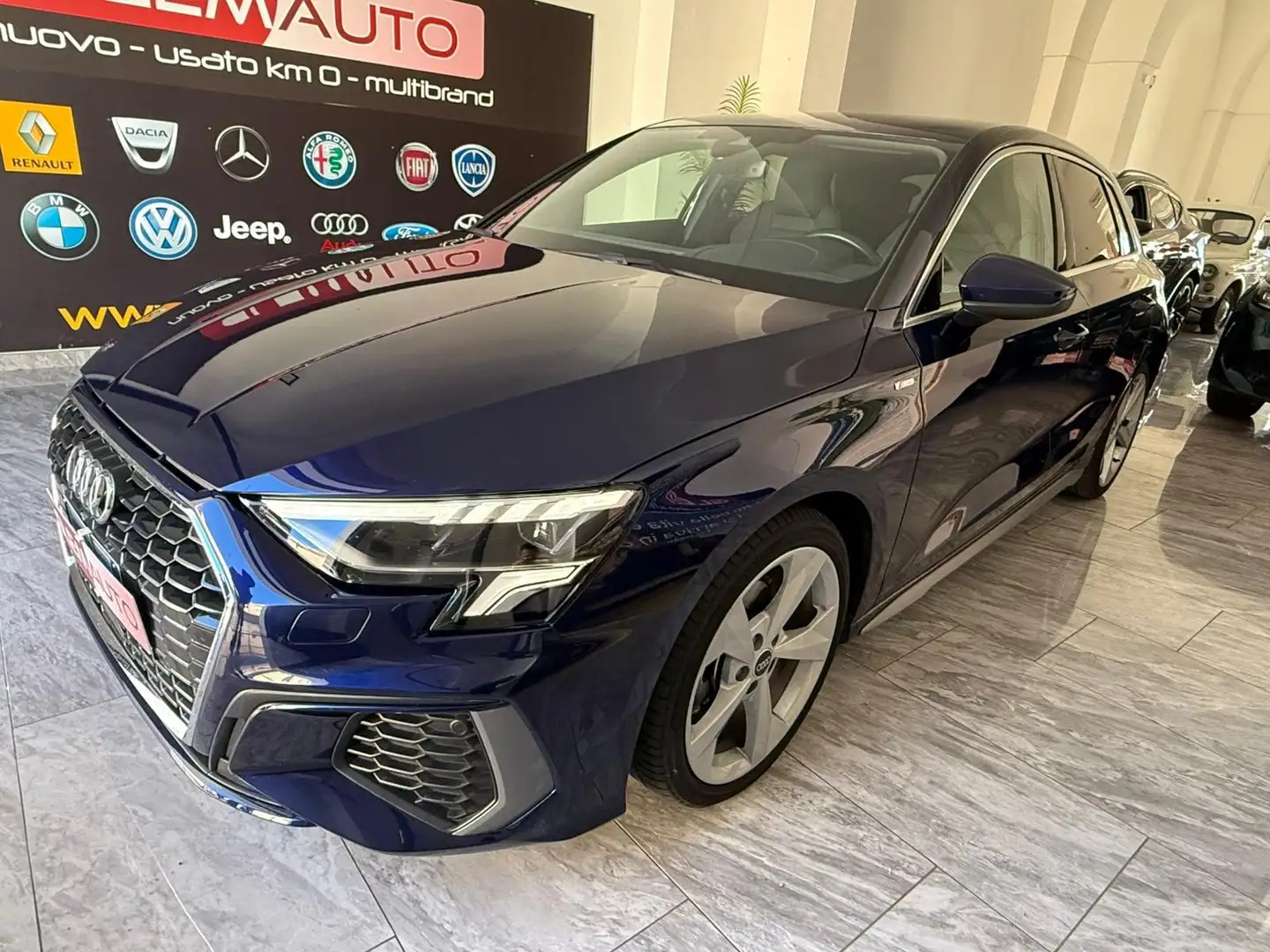 Audi A3 A3 IV 2020 Sportback35 2.0 tdi S line s-tronic Bleu - 2