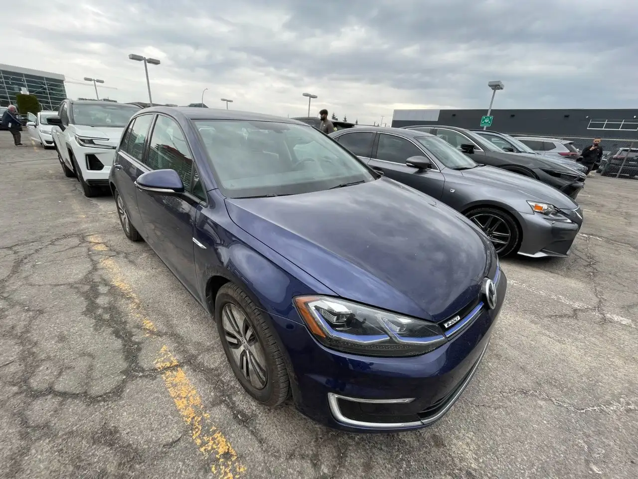 2017 Volkswagen e-Golf