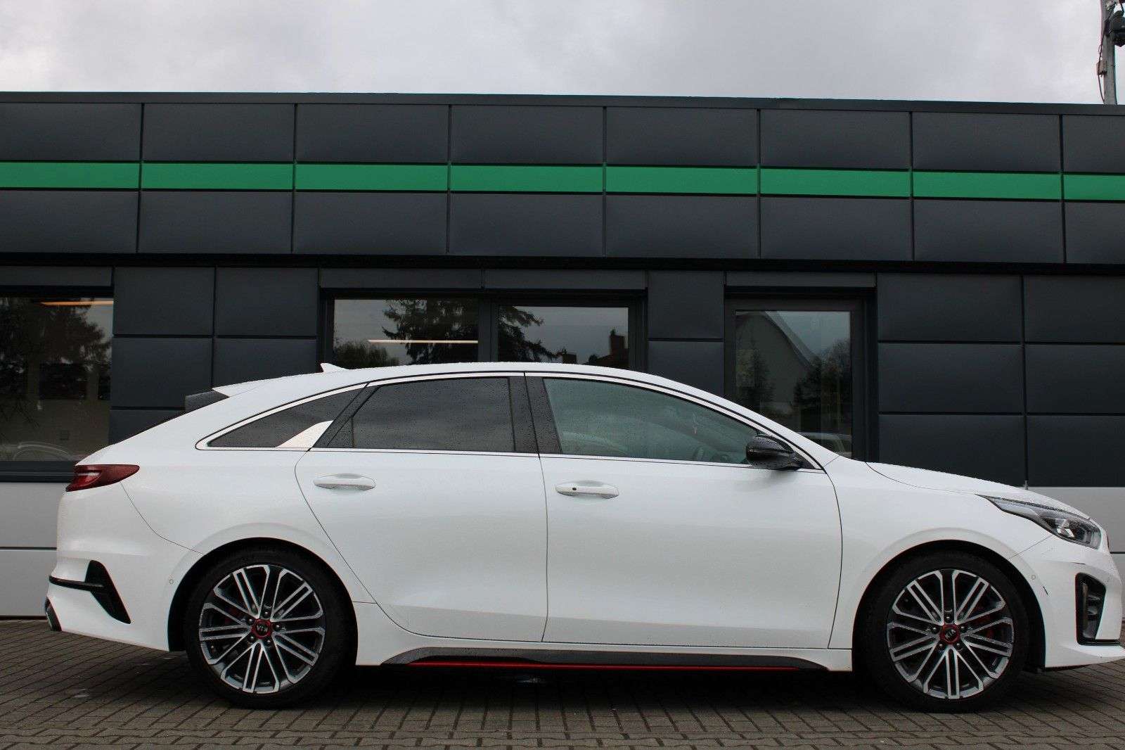 Second hand Kia Pro Ceed 1.6