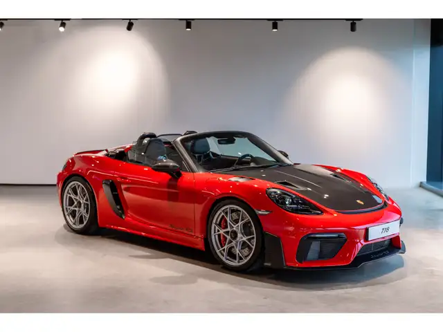 Porsche 718 Spyder RS