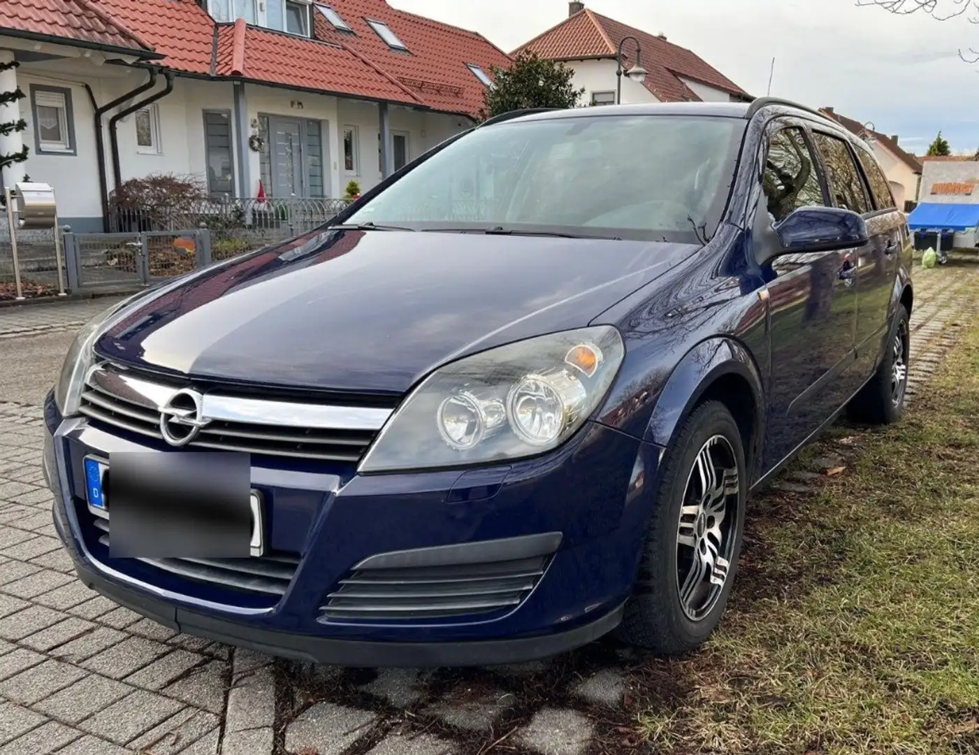 Opel Astra 1.6 Caravan Blau - 1