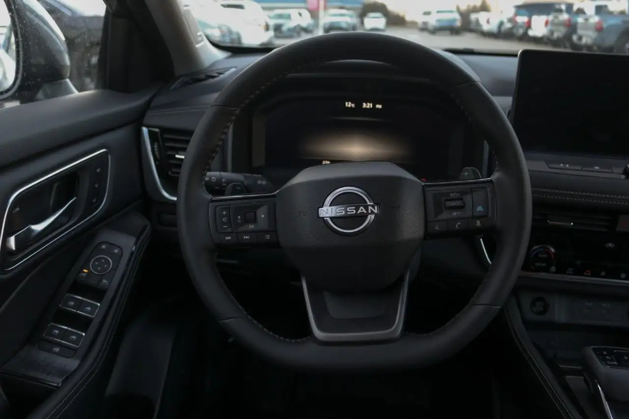 Nissan Rogue fotografie Nissan Rogue