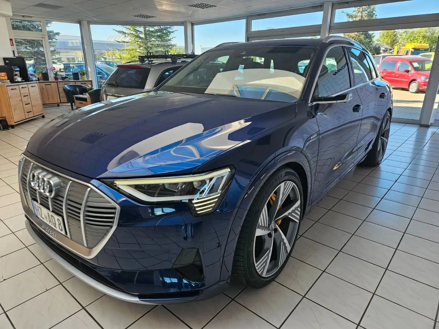 Audi e-tron E-Tron 50 Quattro Advanced /Panorama/ Matrix/AHK Blau - 1