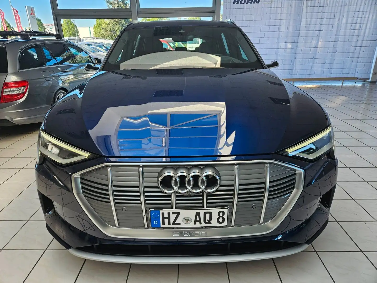 Audi e-tron E-Tron 50 Quattro Advanced /Panorama/ Matrix/AHK Blau - 2