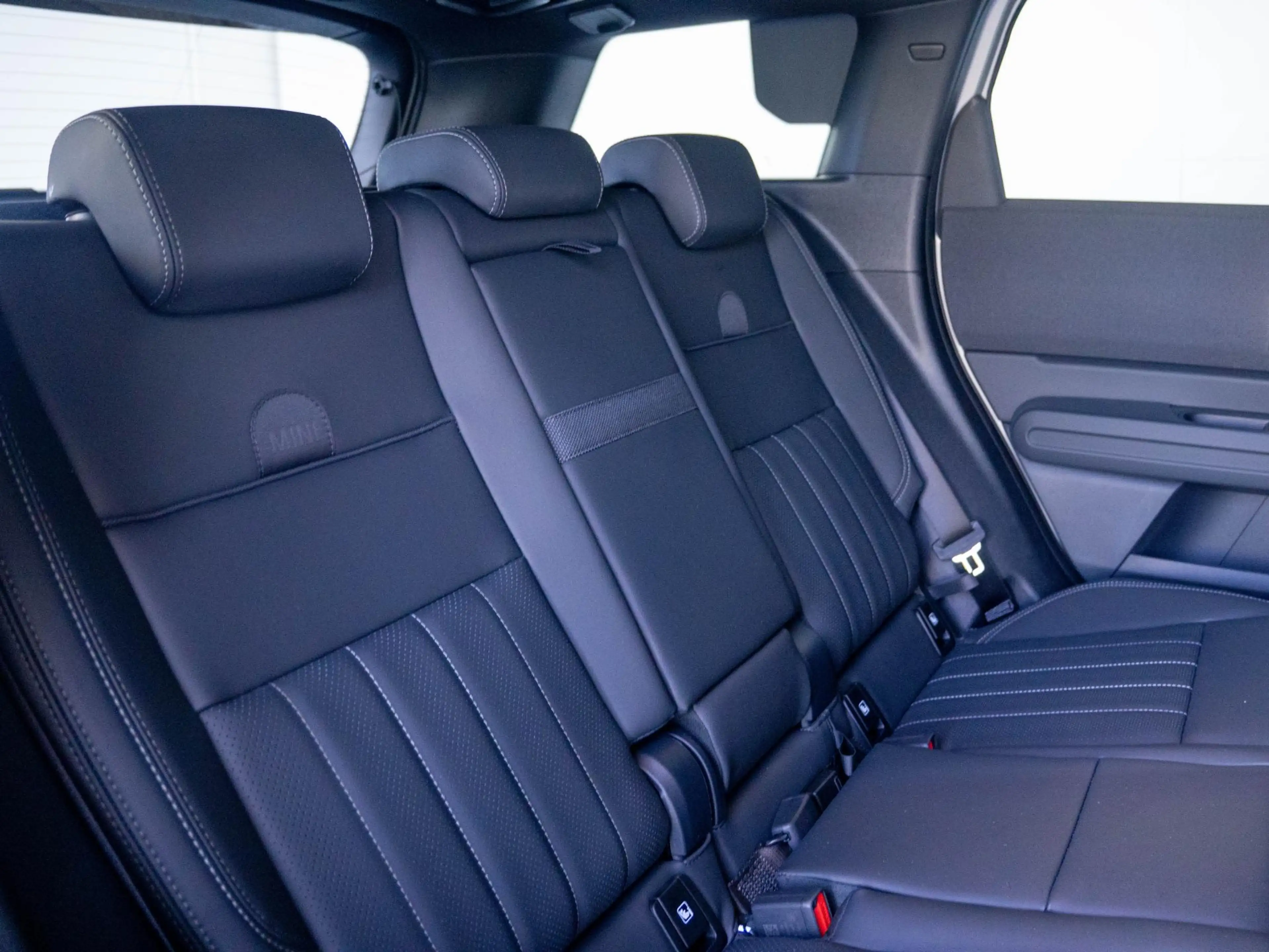 MINI Countryman C | Pakket M + John Cooper Works — photo 11