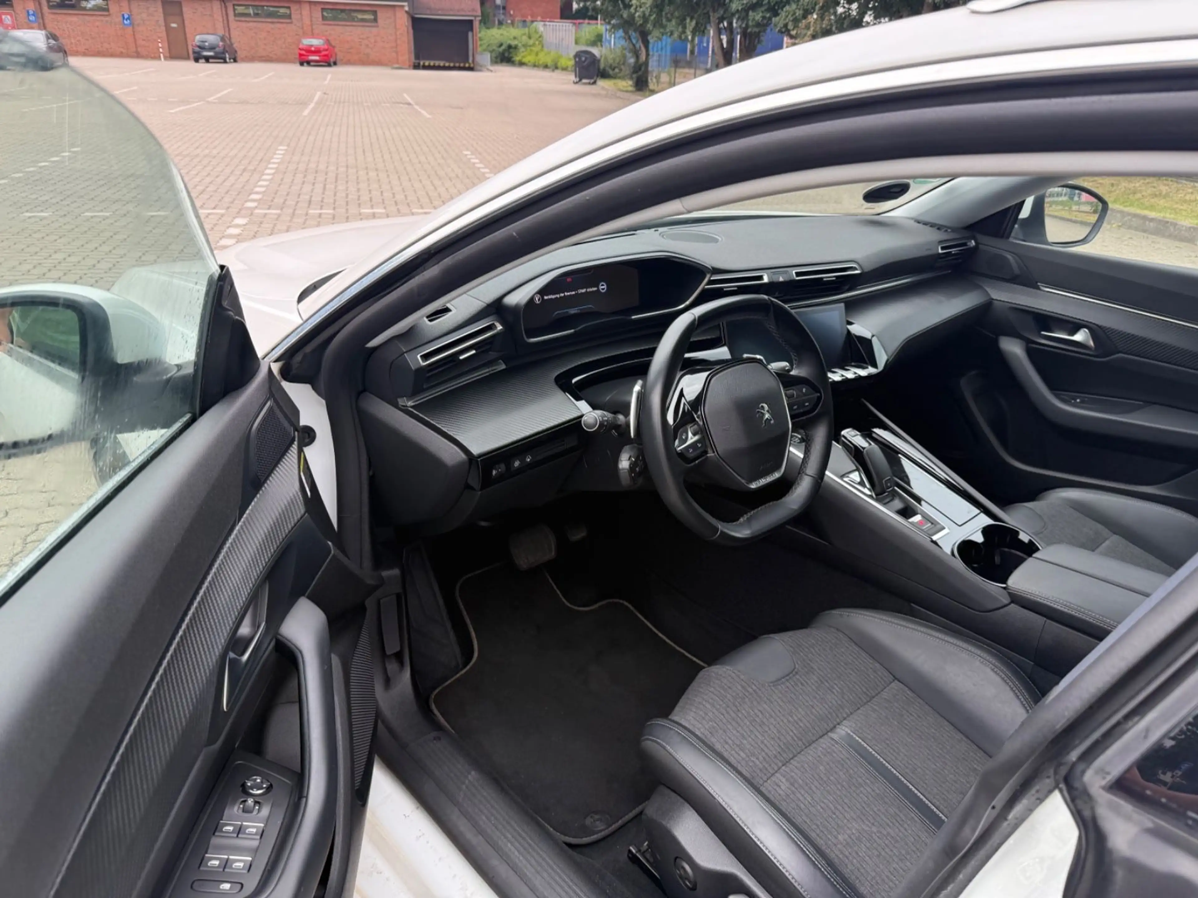 Peugeot 508 SW Allure Navi 180° Kamera AHK voll service — photo 8