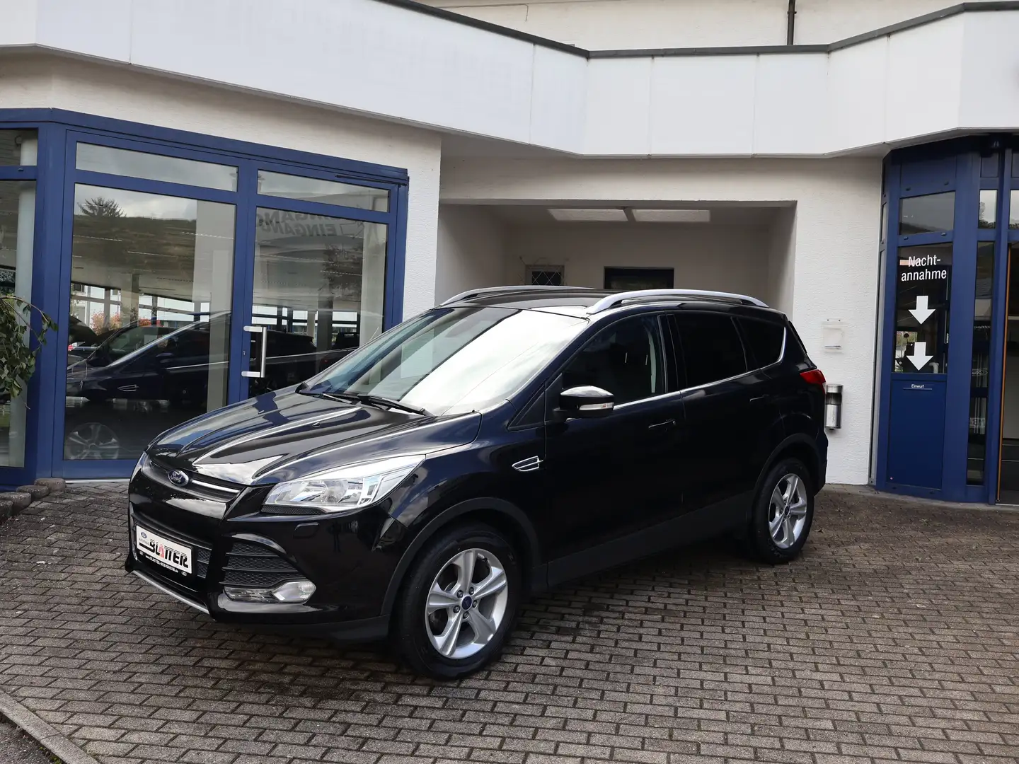 Ford Kuga Trend Noir - 1