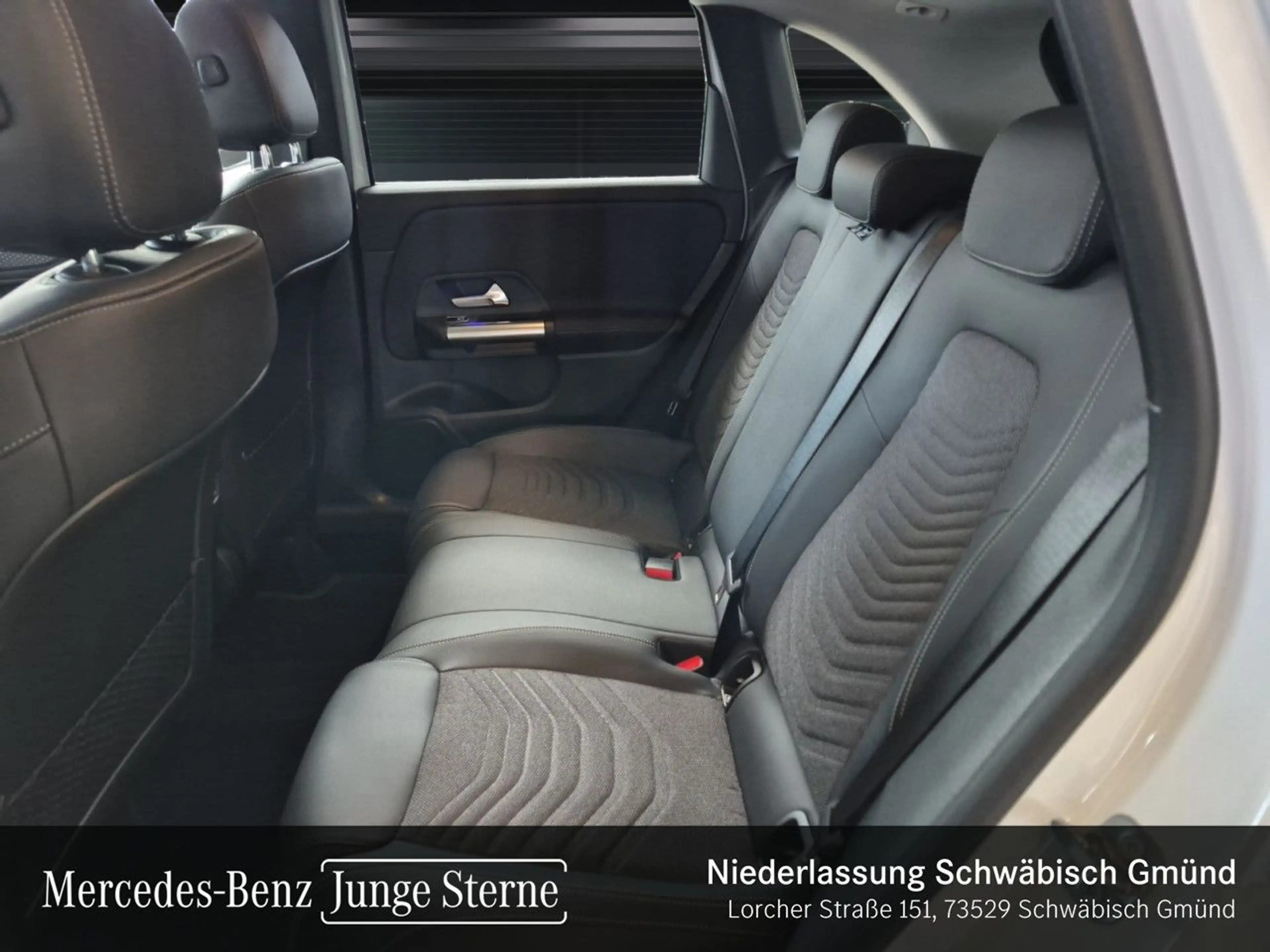Mercedes-Benz B 220 4M PROGRESSIVE+AHK+LED+KAMERA+TOTW+KEYLESS — photo 11