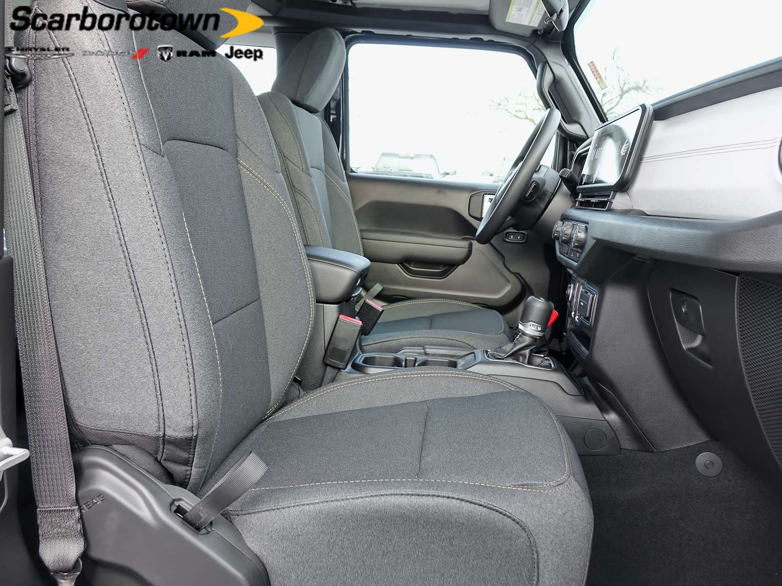 2026 Jeep Wrangler Sport 2 Door 4x4 | 3-Piece Hardtop | 12.3" Display — снимка 1